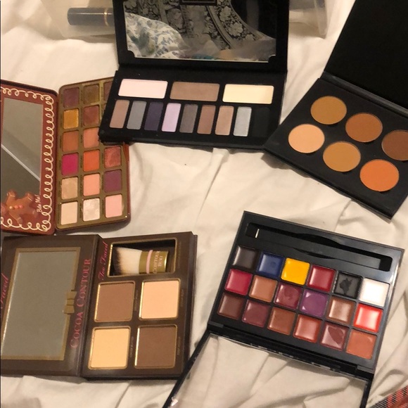 makeup bundle - Picture 2 of 3